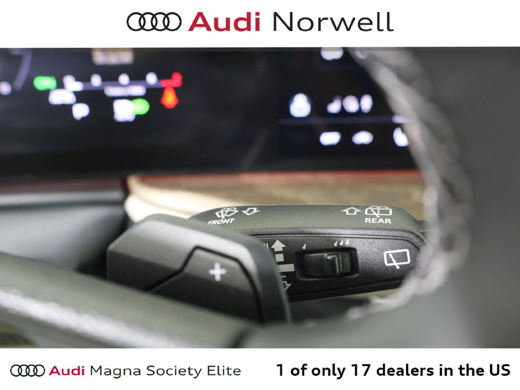 Used 2025 Audi Q5 Premium Plus w/ Premium Plus AWD/4WD image 29