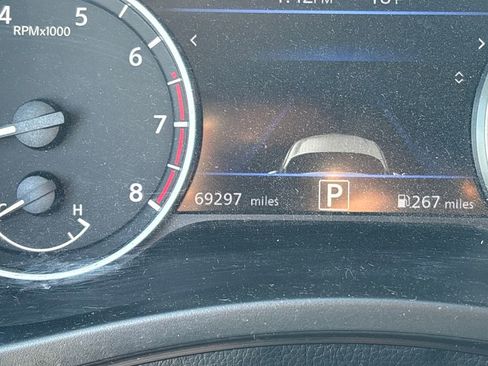 Used 2020 Nissan Sentra SV w/ Lighting Package image 23