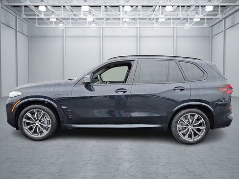 New 2026 BMW X5 xDrive50e w/ M Sport Package image 7