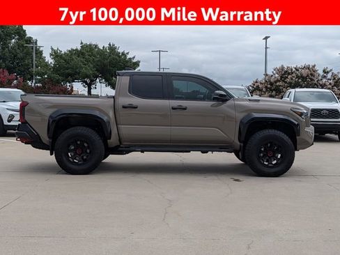 Certified 2025 Toyota Tacoma TRD Pro AWD/4WD image 4