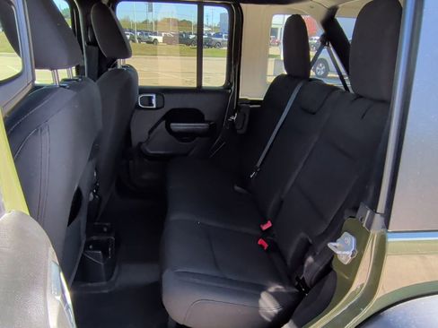 Used 2022 Jeep Wrangler Unlimited Willys image 33