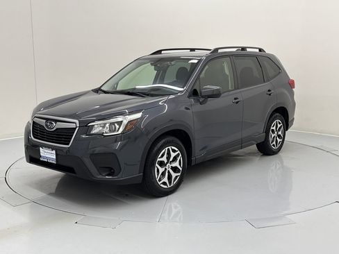 Used 2020 Subaru Forester Premium w/ Popular Package #1 AWD/4WD image 2