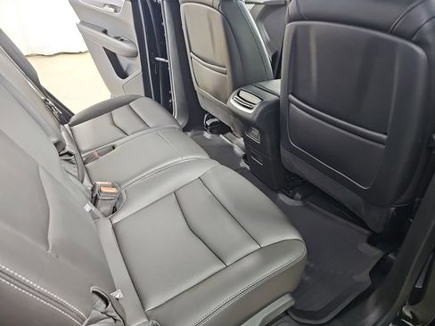 Used 2024 Cadillac XT6 Luxury w/ LPO, Floor Liner Package AWD/4WD image 14