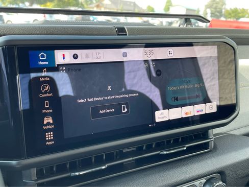 New 2025 Jeep Gladiator Sport image 14