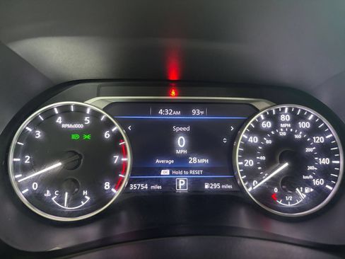 Used 2025 Nissan Sentra SV FWD image 39