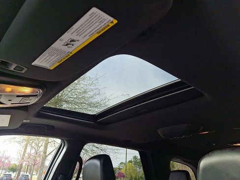 Used 2024 Dodge Durango GT image 14