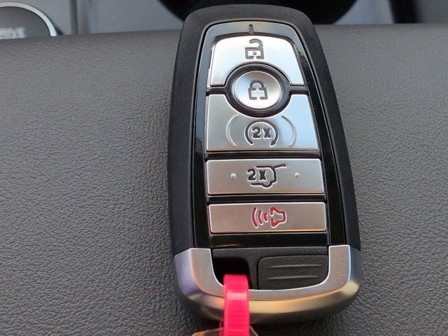 New 2026 Ford Explorer Active w/ Active Comfort Package RWD image 33