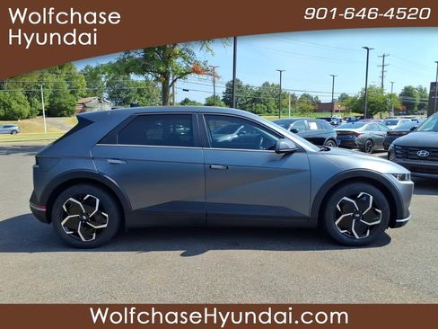 Certified 2024 Hyundai Ioniq 5 SEL RWD image 6