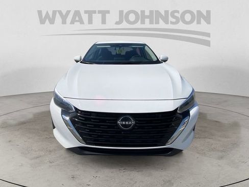 Used 2024 Nissan Sentra SV image 14