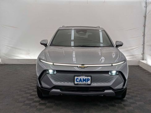 New 2026 Chevrolet Equinox EV LT image 9