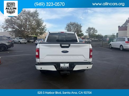 Used 2018 Ford F150 XLT w/ Equipment Group 302A Luxury RWD image 5