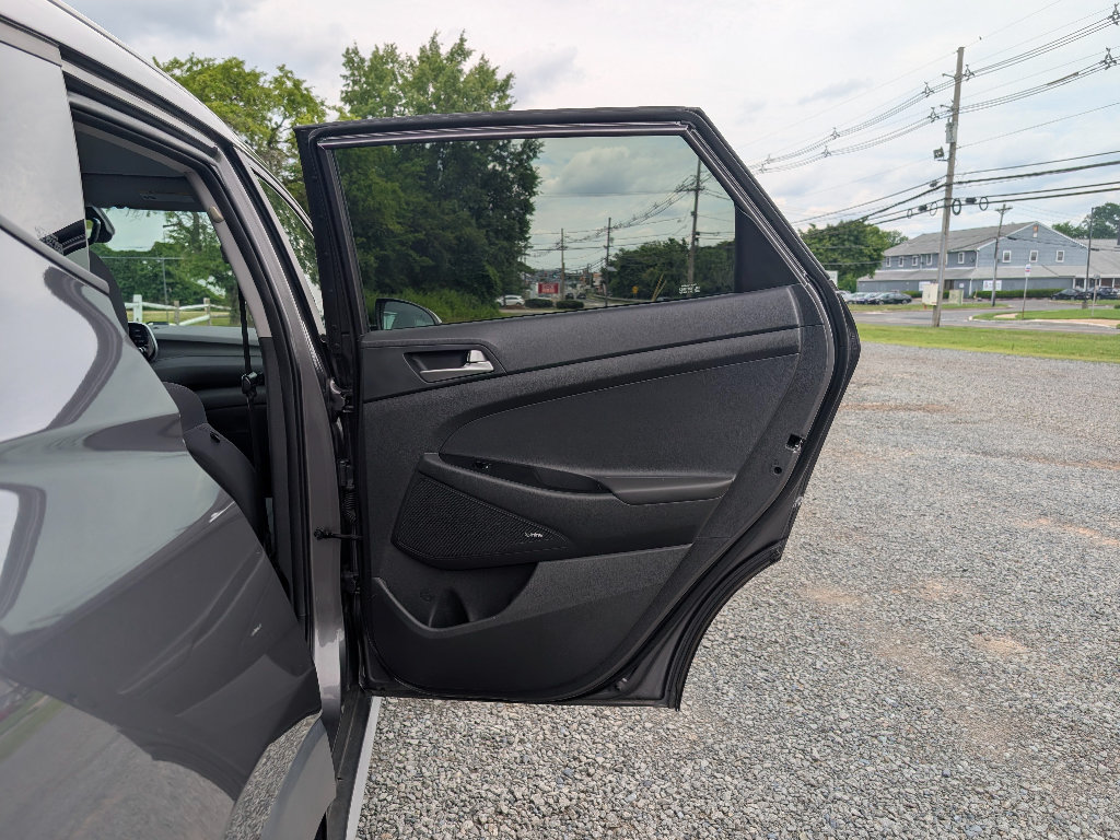 Used 2020 Hyundai Tucson Sport w/ Cargo Package AWD/4WD image 12
