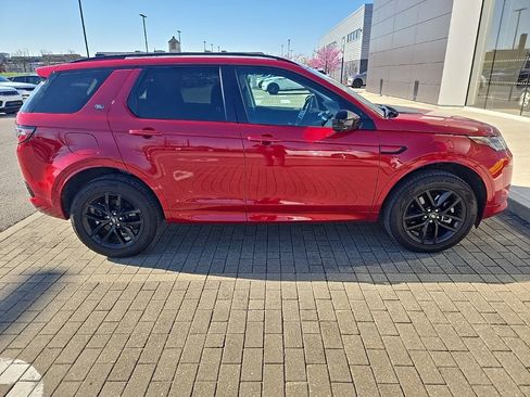 Certified 2025 Land Rover Discovery Sport S image 4