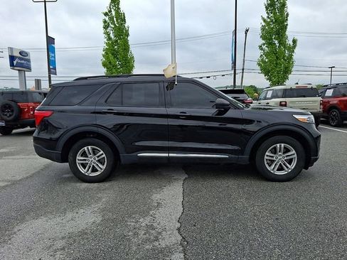 Certified 2023 Ford Explorer XLT AWD/4WD image 17