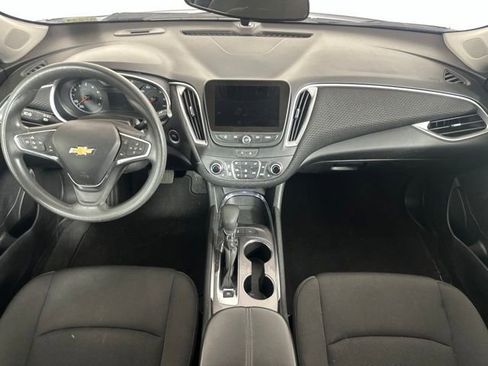 Used 2024 Chevrolet Malibu LT FWD image 24