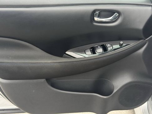 Used 2024 Nissan Leaf SV Plus FWD image 9