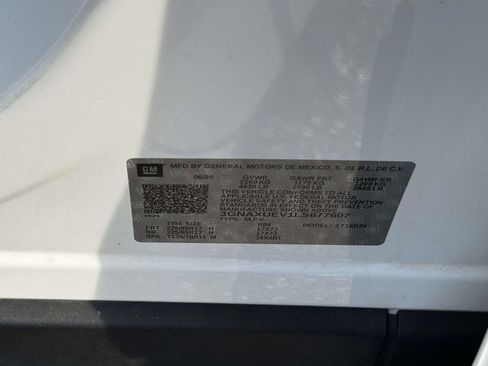 Used 2020 Chevrolet Equinox LT AWD/4WD image 22