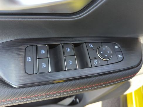 New 2026 Nissan Kicks SR w/ Interior Electronics Package FWD image 33