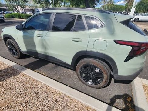 Used 2024 Chevrolet Trax ACTIV w/ Driver Confidence Package image 3