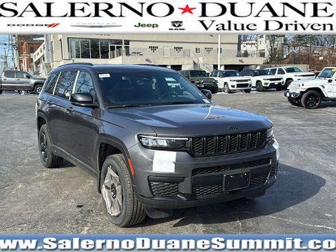 New 2025 Jeep Grand Cherokee L Altitude image 1