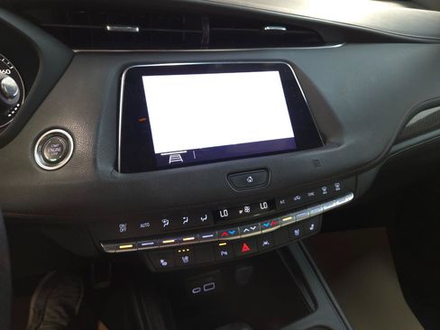 Used 2019 Cadillac XT4 Sport AWD/4WD image 34