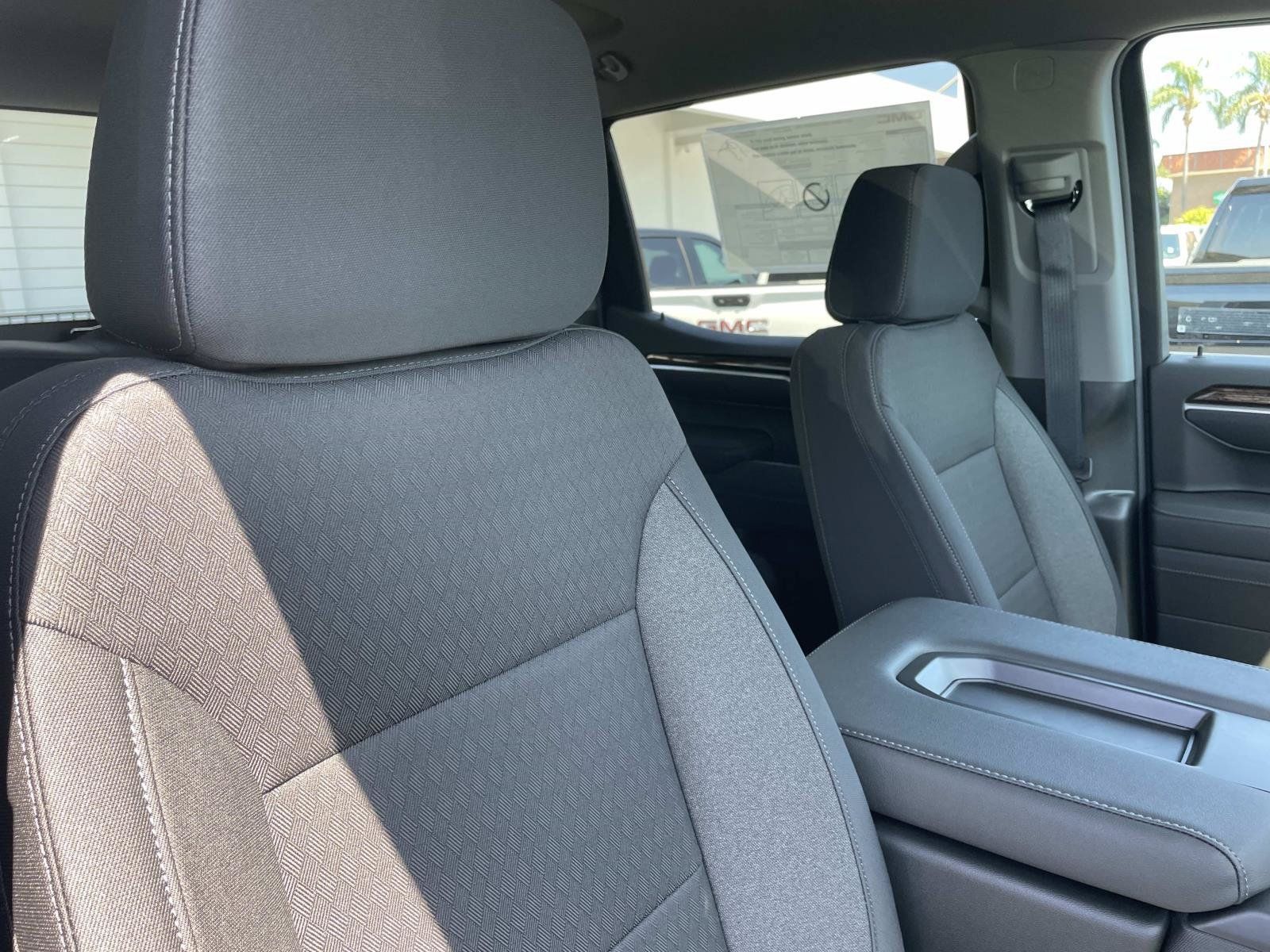 New 2026 GMC Sierra 1500 Elevation AWD/4WD image 28