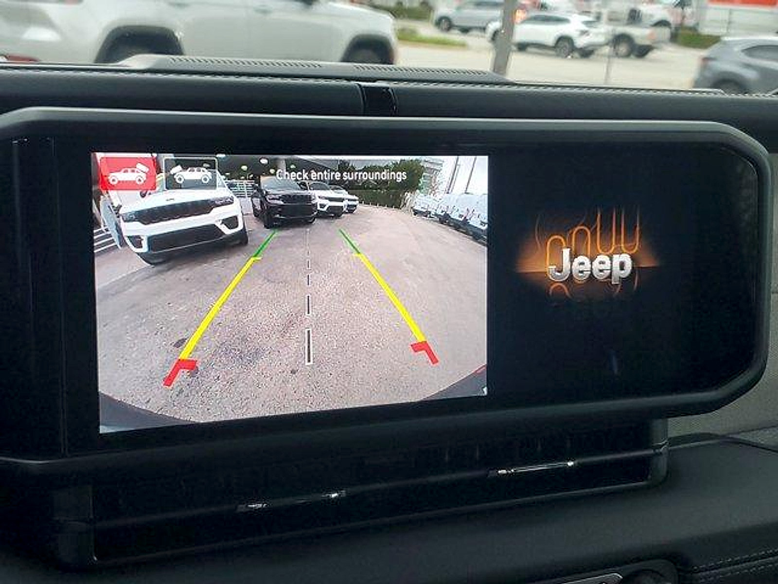 New 2026 Jeep Wrangler Unlimited Sahara w/ Technology Group AWD/4WD image 13