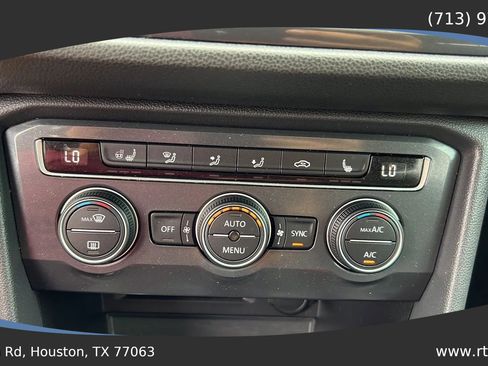 Used 2020 Volkswagen Tiguan SEL image 48