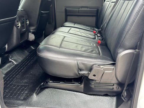 Used 2015 Ford F250 XL w/ Power Equipment Group image 50