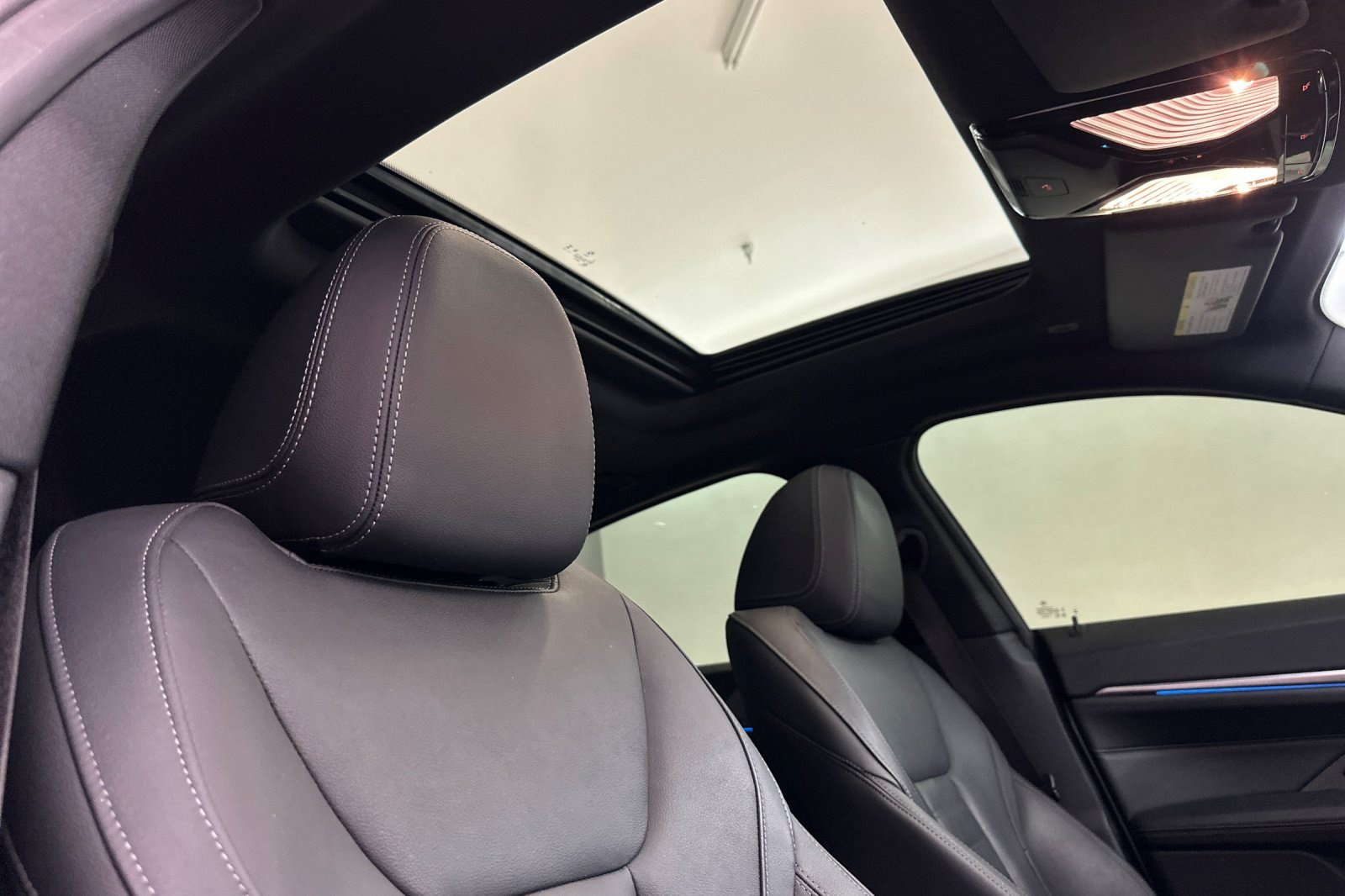 Certified 2023 BMW i4 M50 AWD/4WD image 24