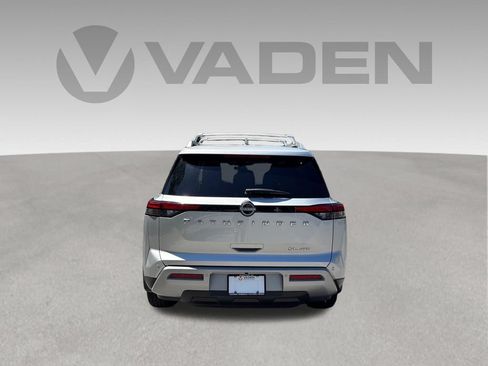 Certified 2023 Nissan Pathfinder SL AWD/4WD image 24