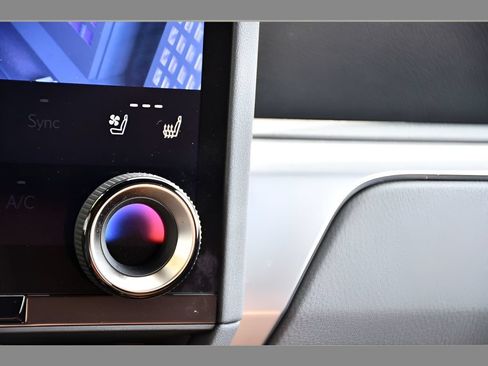 Used 2024 Lexus GX 550 w/ Accessory Package (Z1) AWD/4WD image 39