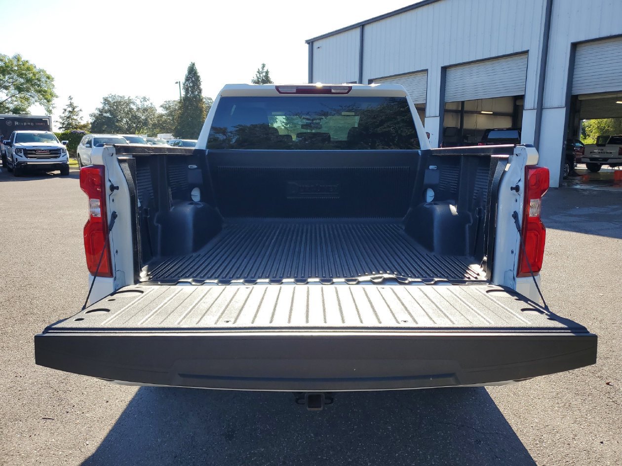 Used 2026 Chevrolet Silverado 1500 RST RWD image 9