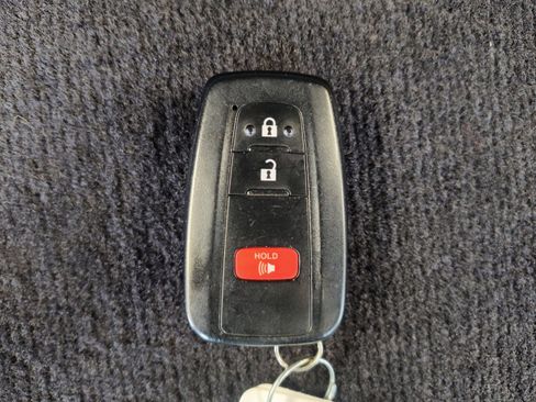 Used 2022 Toyota Corolla SE FWD image 29