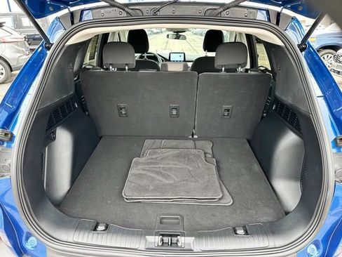 Used 2022 Ford Escape SE image 7