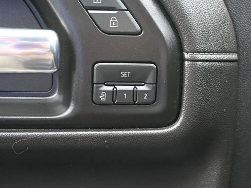 Used 2020 GMC Sierra 1500 Denali w/ Denali Carbonpro Edition AWD/4WD image 20