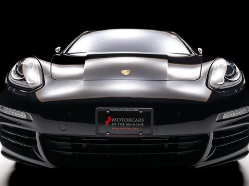 Used 2016 Porsche Panamera S image 28