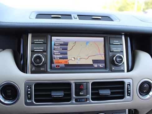 Used 2012 Land Rover Range Rover HSE LUX image 25