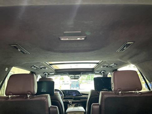 Used 2024 Cadillac Escalade V AWD/4WD image 54
