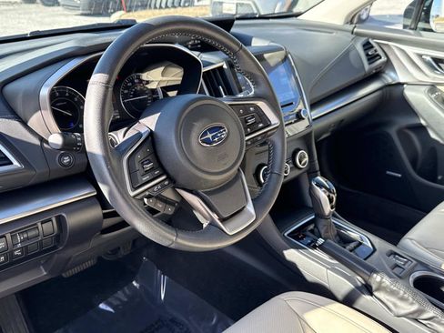 Used 2020 Subaru Impreza 2.0i Limited image 2