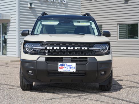 Used 2025 Ford Bronco Sport Outer Banks AWD/4WD image 9