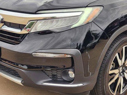 Used 2021 Honda Pilot Touring image 6