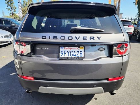 Used 2019 Land Rover Discovery Sport SE image 7