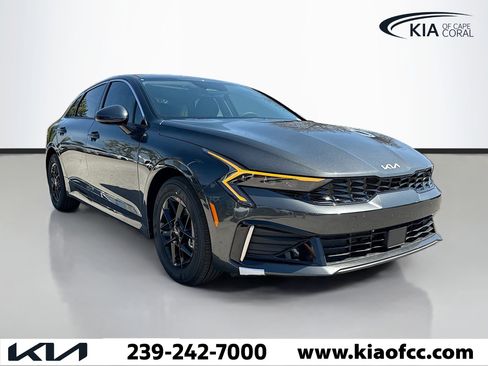 New 2026 Kia K5 LXS FWD image 1