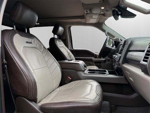 Certified 2019 Ford F350 Limited image 15