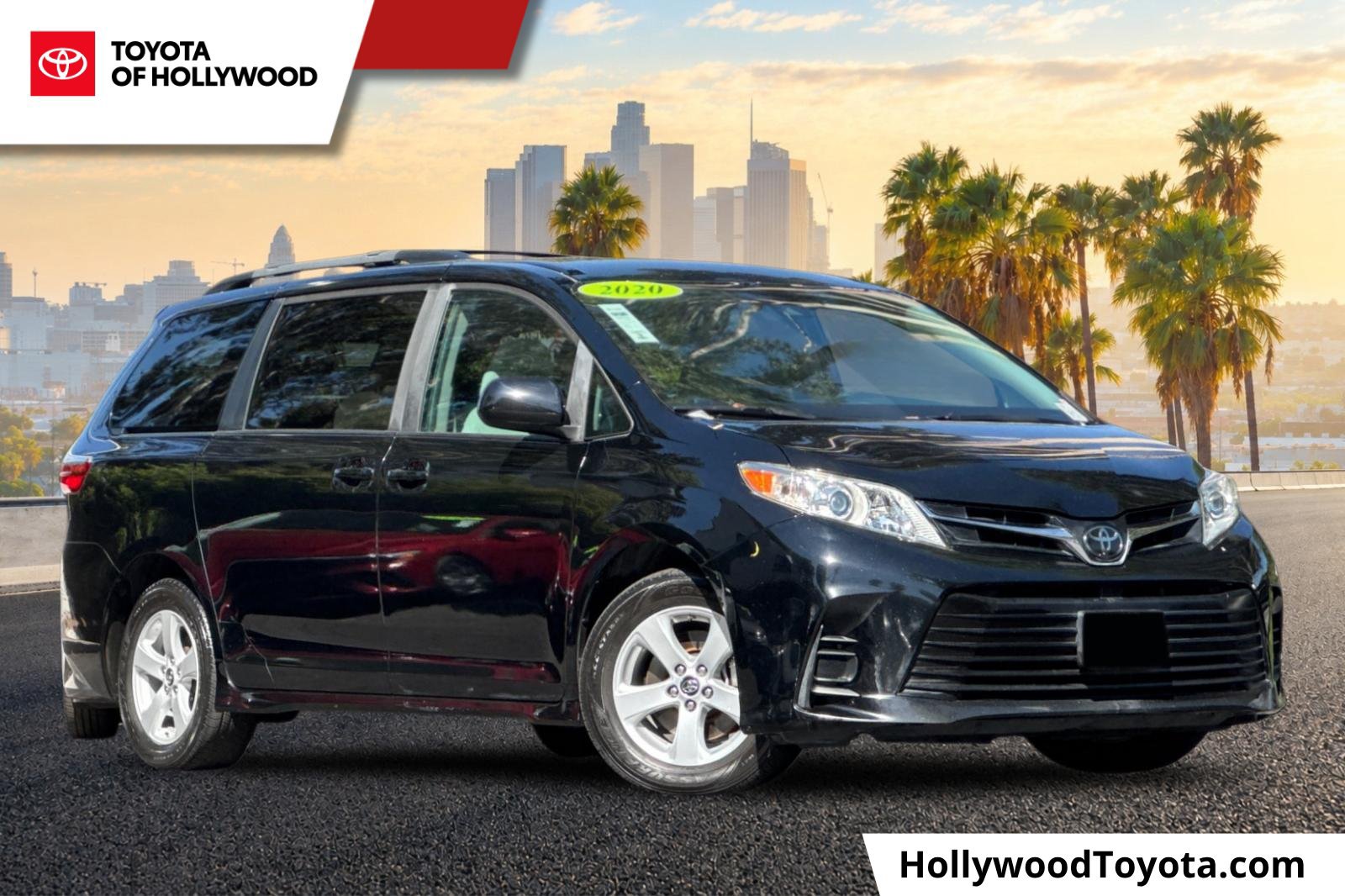 Used 2020 Toyota Sienna LE FWD image 1