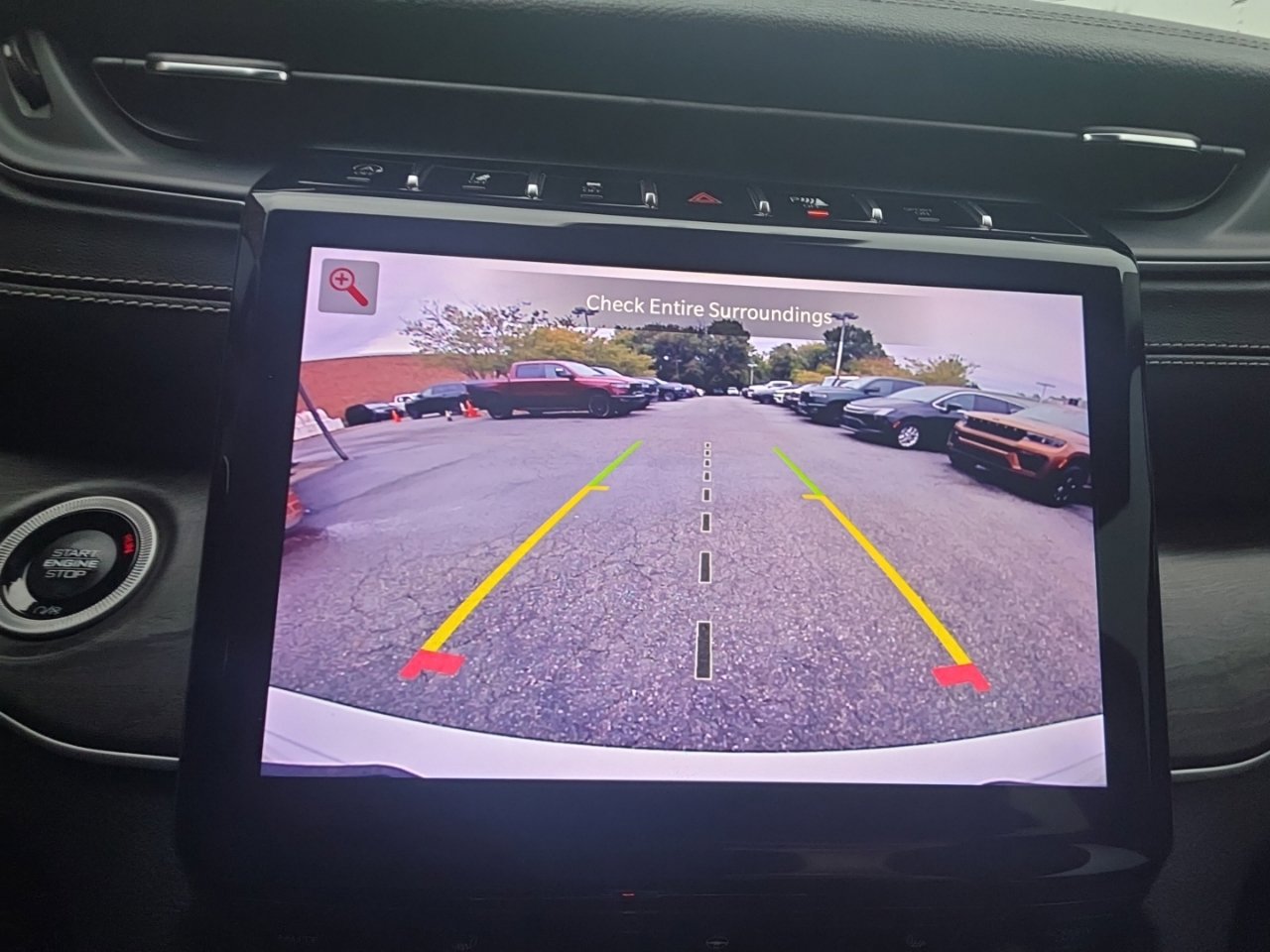 Used 2023 Jeep Grand Cherokee Limited RWD image 28