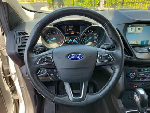 Used 2019 Ford Escape SEL AWD/4WD image 31