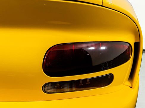 Used 2001 Dodge Viper GTS image 13