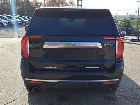 Used 2024 GMC Yukon XL Denali image 4